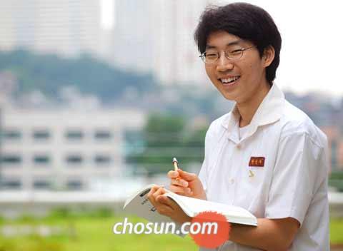 "독서가 글을 낳고, 글이 독서를 낳았다"