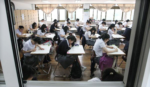 지금 중3학생부터 11월에 수능 두 번 본다