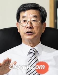 "원어민 교사보다 뛰어난 영어 전문가 양성하겠다"