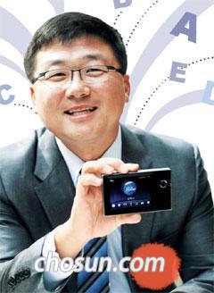 "어학기 넘어 세계문화 이해 돕는커뮤니케이션 도구로 발전할 것" 