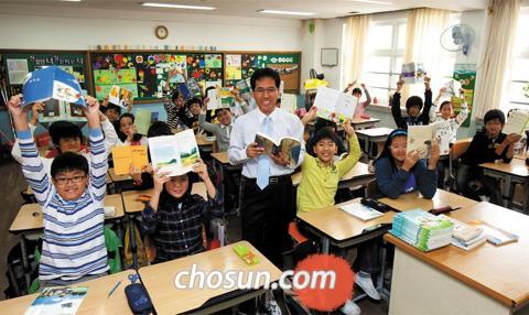 호기심 자극해 '즐기는 독서' 유도해야