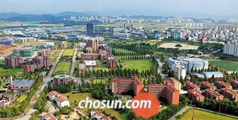 100% 입학사정관제… 소수정예 뽑는다