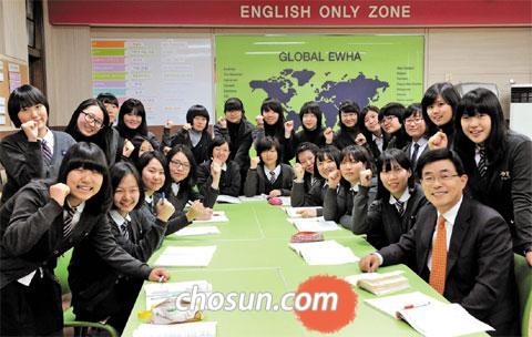 [학업 성취도 평가] [서울·경기] 서울 2위 이화미디어고의 성공 비결 "방과후 수준별 수업… 1대1 멘토 교사"