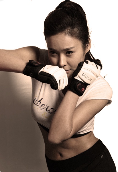 현영, "아동 안전 책임진다" 호신술 교육 나서