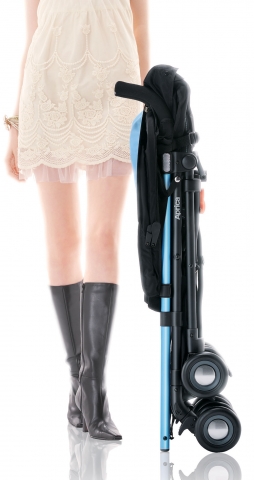 우리 아기를 위한 최고의 크리스마스 선물은 ‘가족’