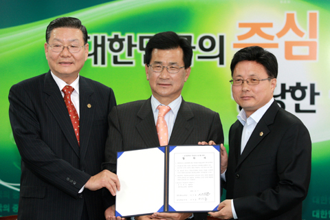 [충청] [辛卯年 새해 무엇이 바뀌나?] 무상급식, 충남 초등·충북 초중 전면시행