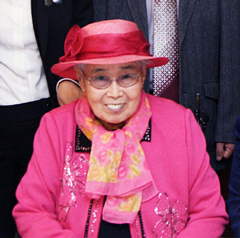 "아동 교육에 써 달라" 100억원 기부