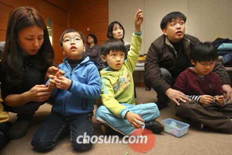 [수도권] '1일 큐레이터' 돼보고… 가족 별자리 달력도 만들고