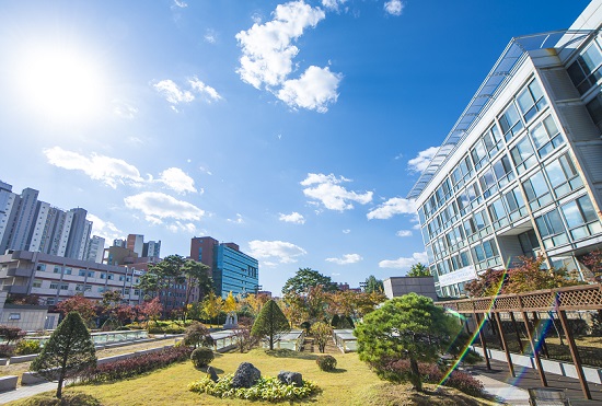 [조선에듀] “작성 후 ‘나는 ~인 사람’으로 요약되면 좋은 자소서”