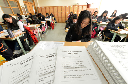 [조선에듀] [6월 모평] 새 교육과정 적용된 수학, 비교적 쉽게 출제… 