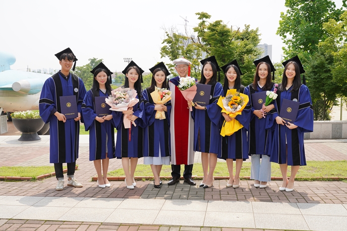 인하공전, 오는 10일까지 졸업사진 촬영 행사 열어