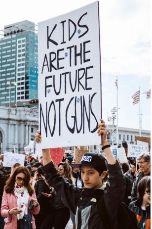  총기 소유 이대로 괜찮은가? 