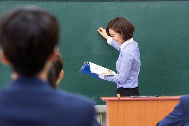 지자체별로 신설되는 '교권보호국'… 해답일까?