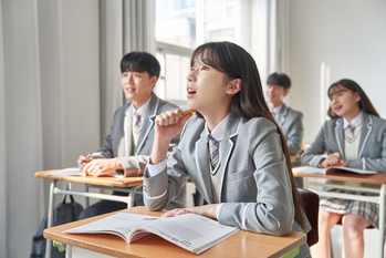 [스쿨플랫이 바꾼 수학 수업] AI 코스웨어로 실천하는 ‘최소 성취수준 보장지도’의 새로운 기준